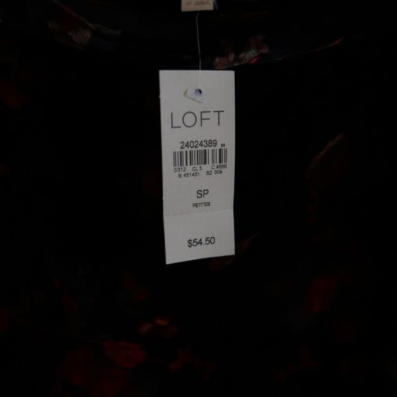 NWT Loft Petites Off the Shoulder Velvet Top - Picture 4 of 7